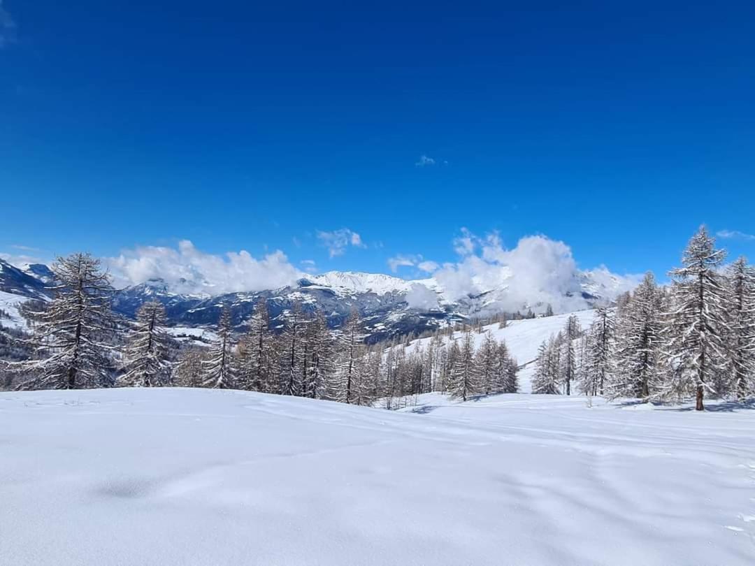 Appartement Pied Des Pistes Super Sauze Enchastrayes 外观 照片