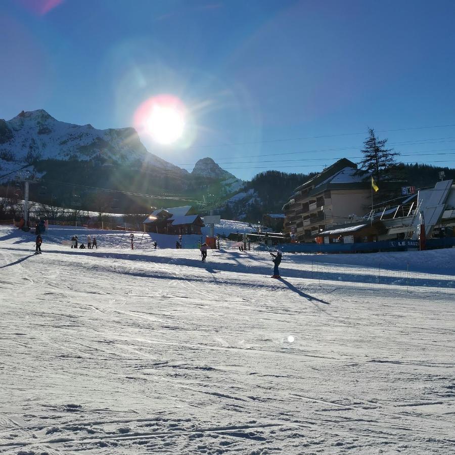 Appartement Pied Des Pistes Super Sauze Enchastrayes 外观 照片